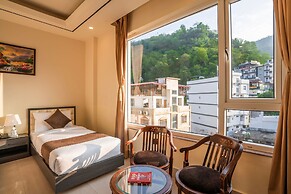 Moustache Rishikesh Luxuria - Hostel