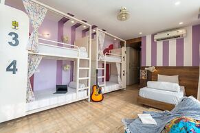 Moustache Rishikesh Luxuria - Hostel