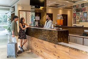 Moustache Rishikesh Luxuria - Hostel