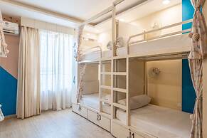 Moustache Rishikesh Luxuria - Hostel