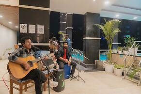 Moustache Rishikesh Luxuria - Hostel