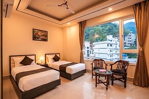 Moustache Rishikesh Luxuria - Hostel