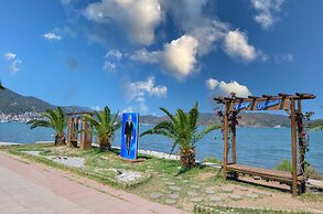 Mykonut Boutique Suites