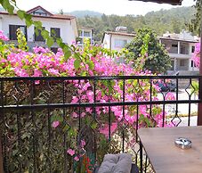 Mykonut Boutique Suites