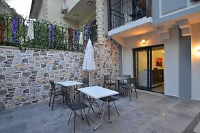 Mykonut Boutique Suites