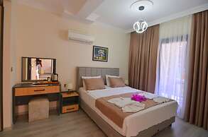 Mykonut Boutique Suites