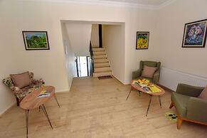 Mykonut Boutique Suites