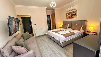 Mykonut Boutique Suites