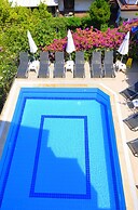 Mykonut Boutique Suites