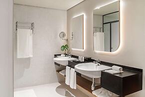 Almenat Embu das Artes, Tapestry Collection by Hilton