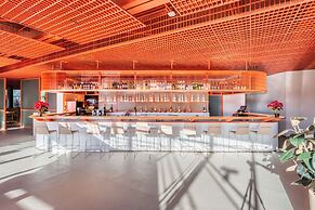 Almenat Embu das Artes, Tapestry Collection by Hilton