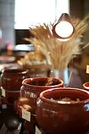 Almenat Embu das Artes, Tapestry Collection by Hilton