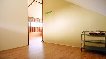 Villa Lisandsa by Ruang Nyaman