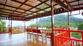 Villa Lisandsa by Ruang Nyaman