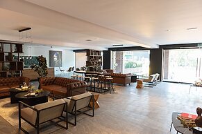 Fulton Business Luxury Hotel