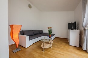 A2- apt With Terrace With the sea View and Garden