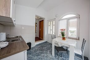 A2- apt With Terrace With the sea View and Garden