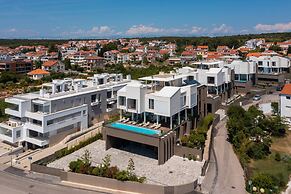 Dedaj Resort - Villa Tina