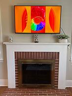 Quaint, Comfy, Close & Convenient