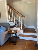 Quaint, Comfy, Close & Convenient