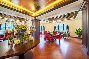 Howard Johnson by Wyndham Yaan Forest Resort
