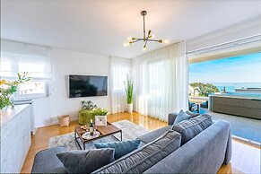 Penthouse Apartment Perla with Jacuzzi