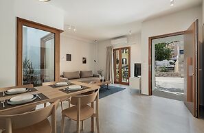 Lofos Casteli Sunlight