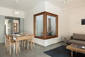 Lofos Casteli Sunlight