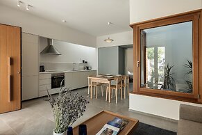 Lofos Casteli Sunlight