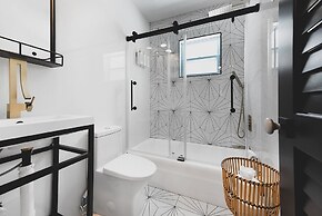 Sandpail 203 71st St West 2 Bedroom Villa by RedAwning