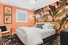 Sandbox 203 71st St East 2 Bedroom Villa by RedAwning