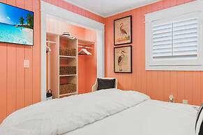 Sandbox 203 71st St East 2 Bedroom Villa by RedAwning