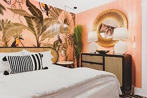 Sandbox 203 71st St East 2 Bedroom Villa by RedAwning