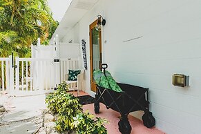 Sandbox 203 71st St East 2 Bedroom Villa by RedAwning