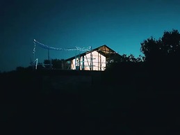 Lovely Cottage With sea Views in Selca, Croatia