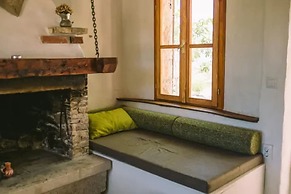 Lovely Cottage With sea Views in Selca, Croatia