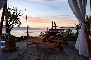 Lovely Cottage With sea Views in Selca, Croatia
