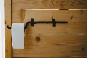 Lovely Cottage With sea Views in Selca, Croatia