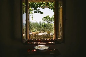 Lovely Cottage With sea Views in Selca, Croatia