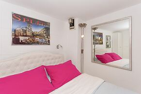 Modern and Practical Studio in the Heart of Split