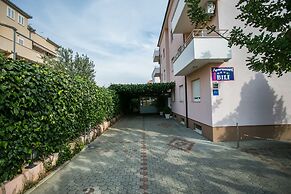 Apartments Bili