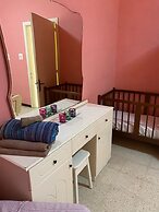 Ground Floor Maisonette In Birzebbugia