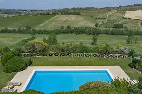 Villa Santella an Amazing Retreat Between Florence and Siena