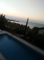Pomos Harbourbiew Villa