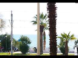 Outstanding One Bedroom Flisvos Apartment