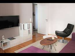 Outstanding One Bedroom Flisvos Apartment