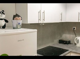 Outstanding One Bedroom Flisvos Apartment