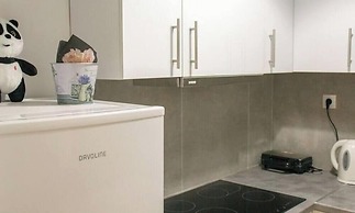 Outstanding One Bedroom Flisvos Apartment