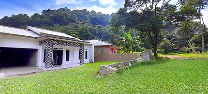 Villa Cahaya by Ruang Nyaman