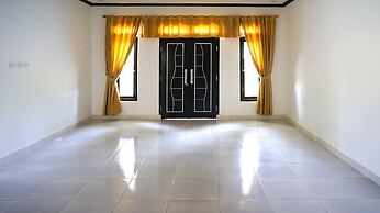 Villa Cahaya by Ruang Nyaman